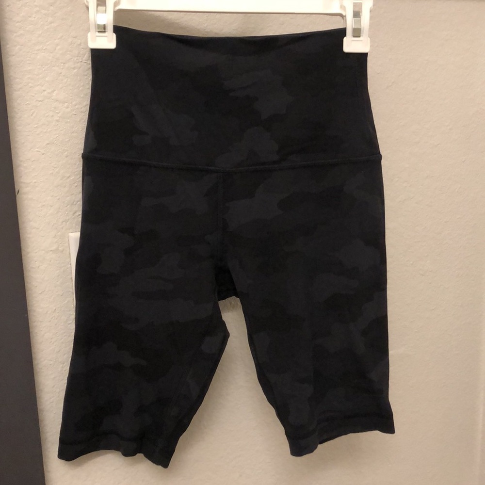 Lululemon biker shorts